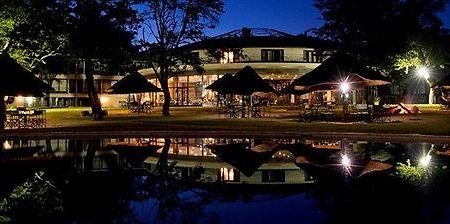 Hwange Safari Lodge Dete Экстерьер фото