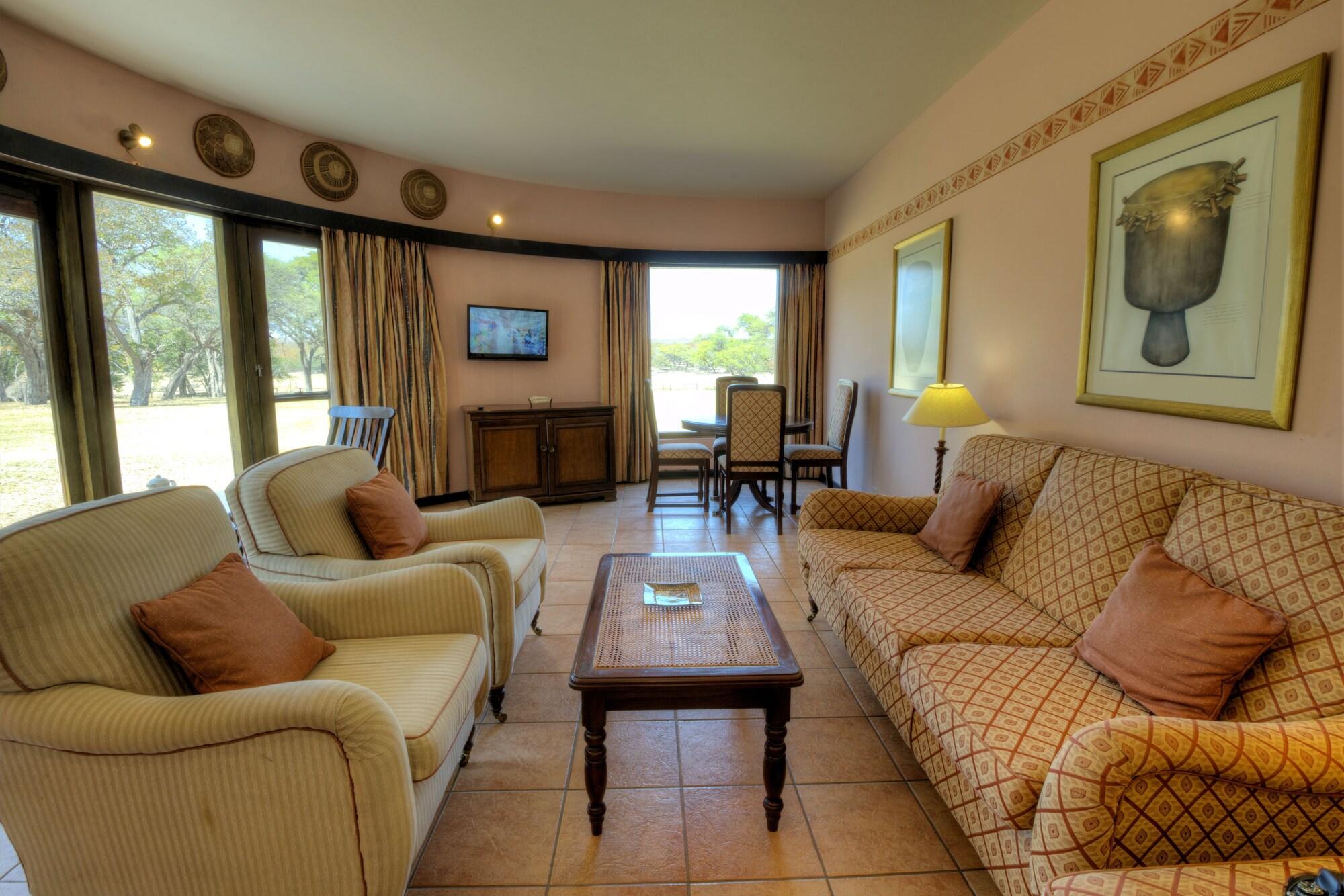 Hwange Safari Lodge Dete Экстерьер фото