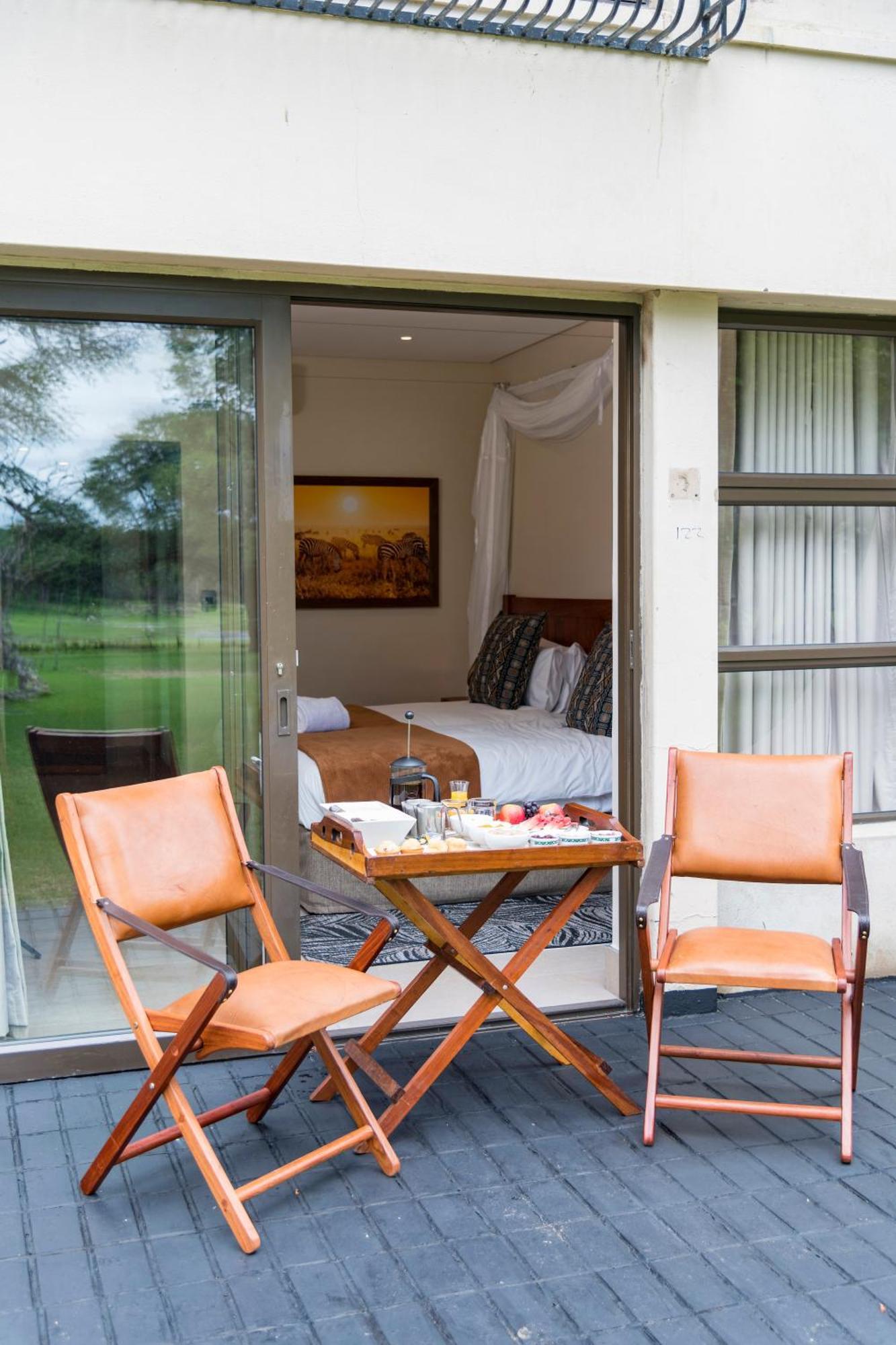 Hwange Safari Lodge Dete Экстерьер фото