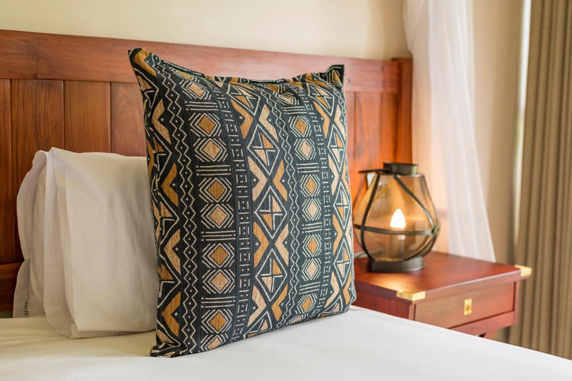 Hwange Safari Lodge Dete Экстерьер фото