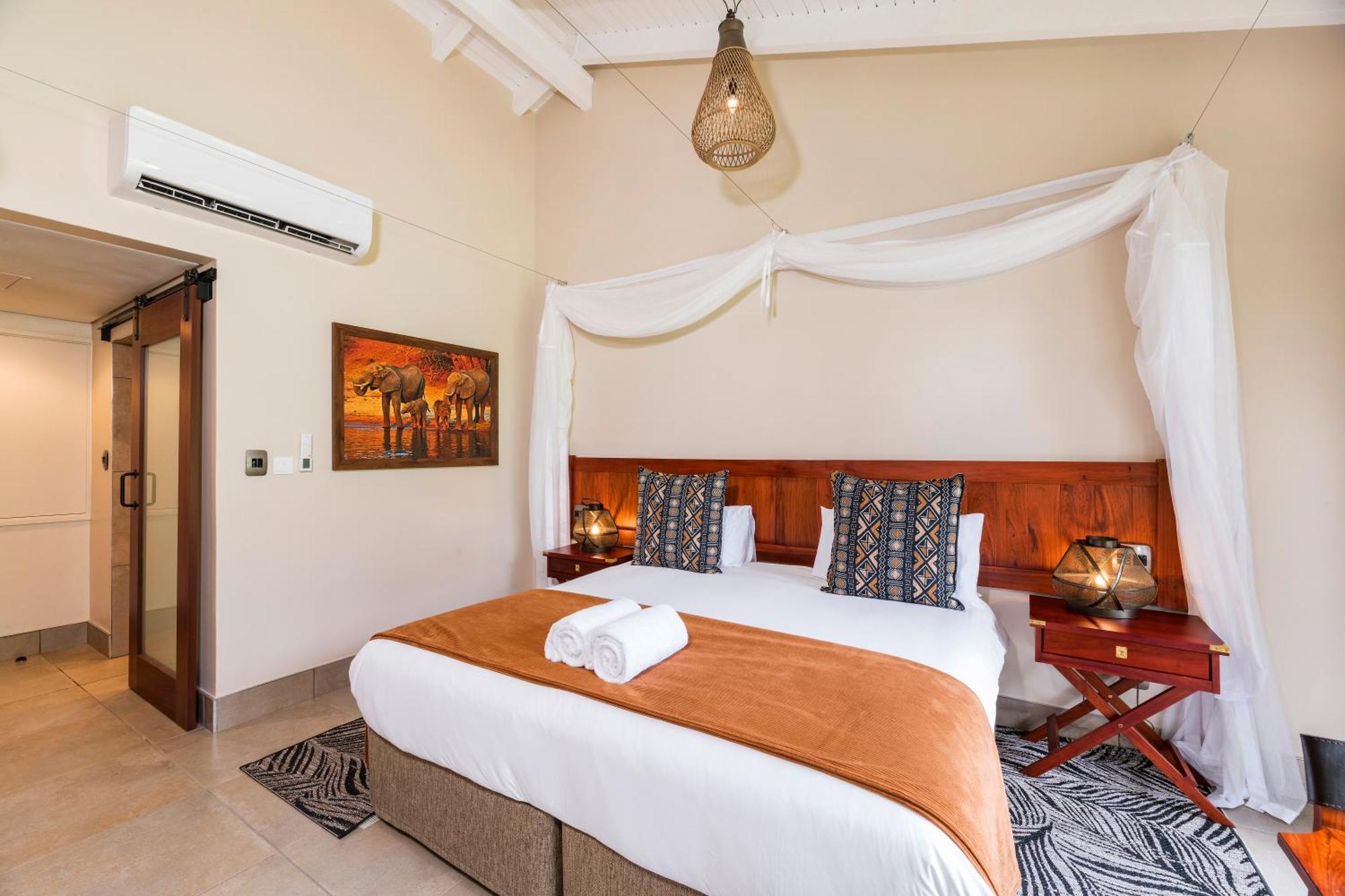 Hwange Safari Lodge Dete Экстерьер фото