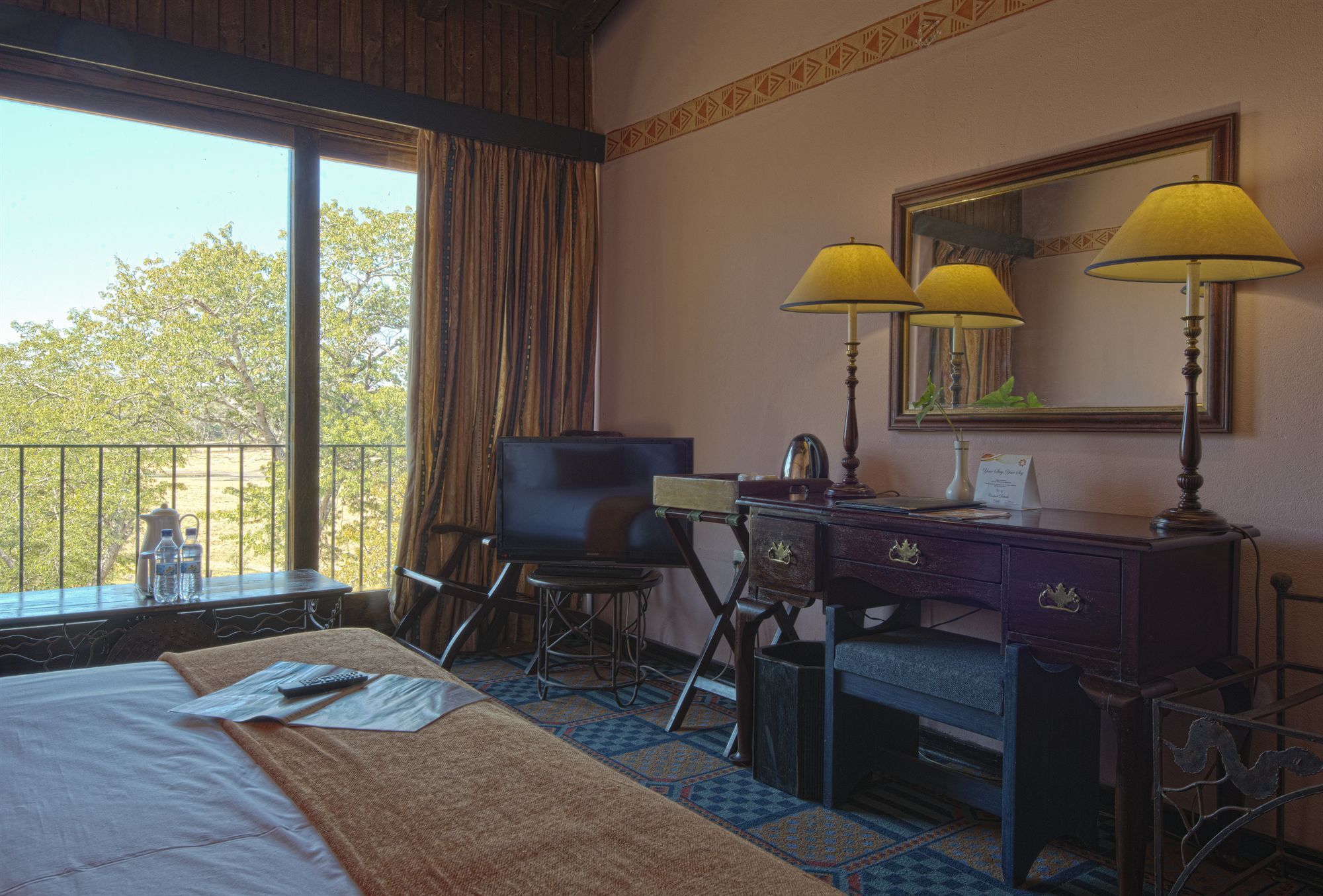 Hwange Safari Lodge Dete Экстерьер фото
