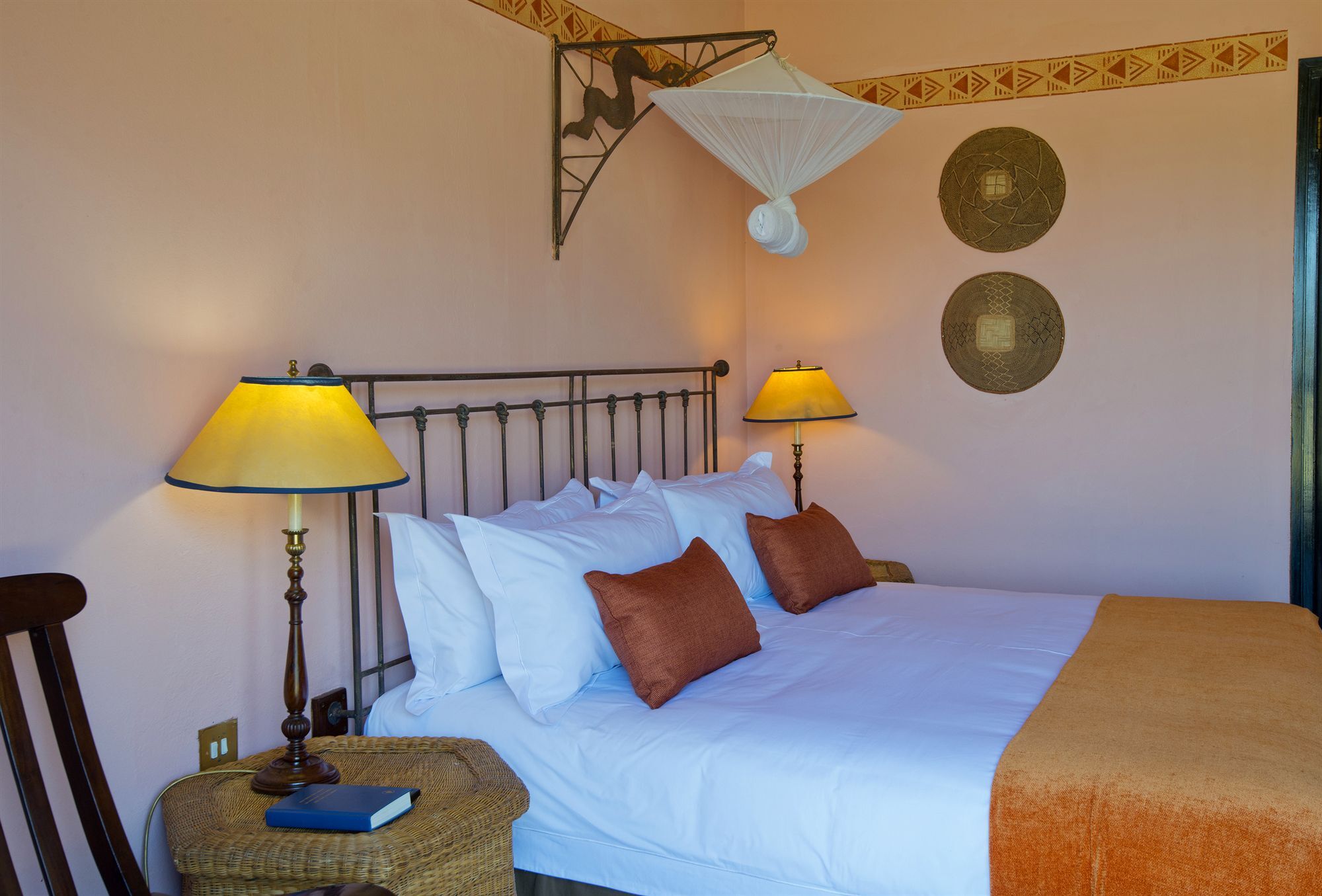 Hwange Safari Lodge Dete Экстерьер фото